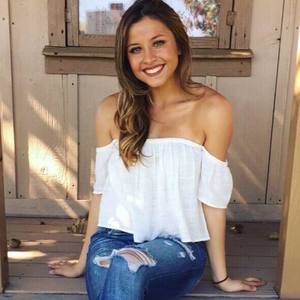 Meet your Posher, Lexi